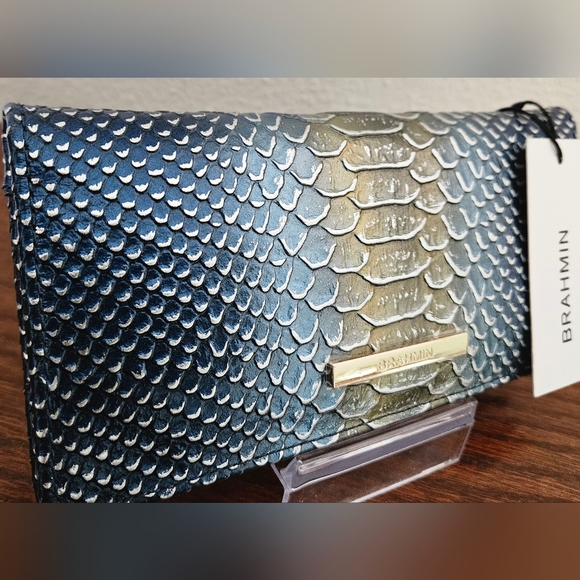 Brahmin Ady Serenity Meridian Wallet Blue Gold NWT - Picture 2 of 8